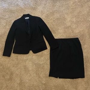 Kasper Skit suit set, black blazer and skirt workwear Size 6 petite